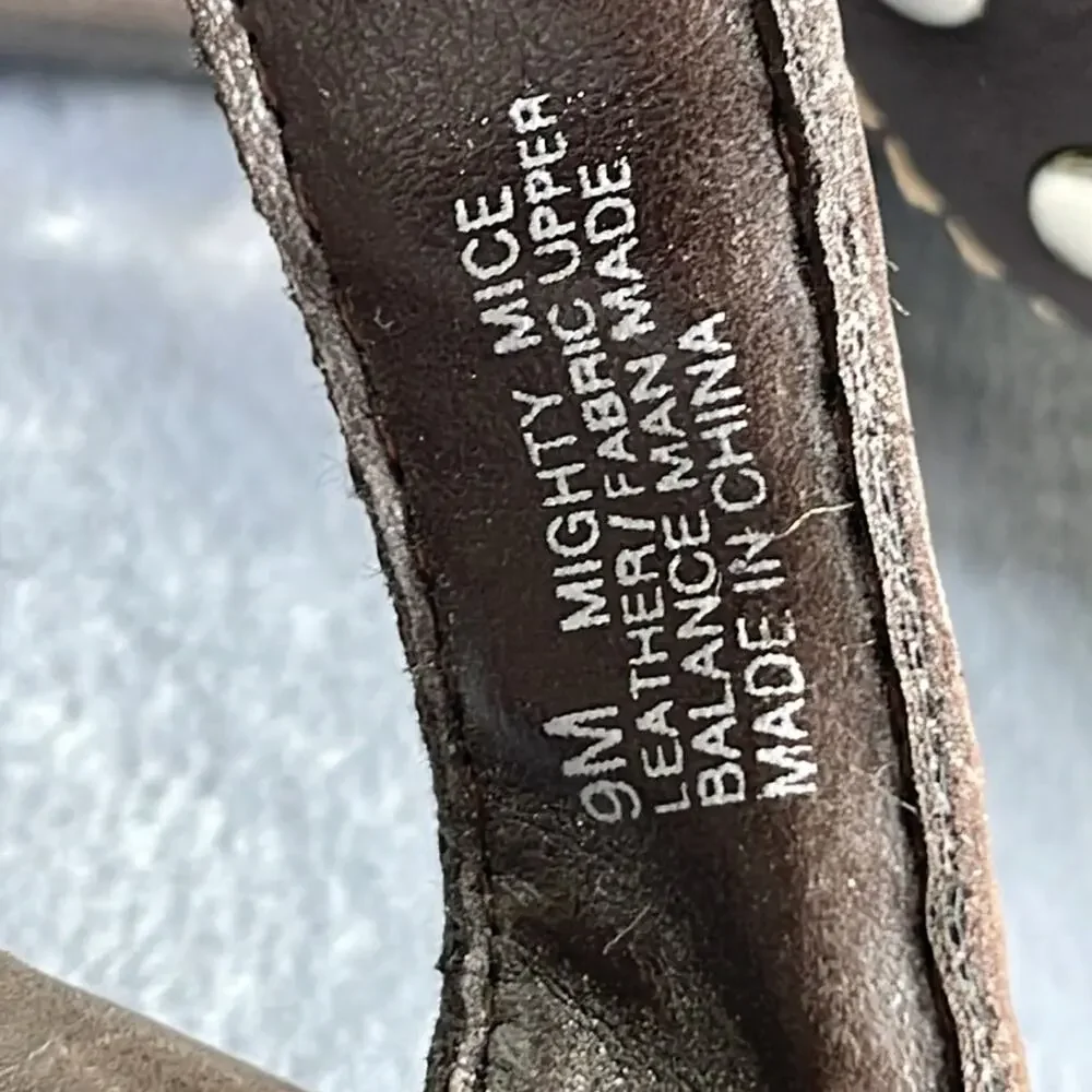 Aerosoles Brown Tan Two Tone Comfort Sandals Flexible Sole Lightweight Summer